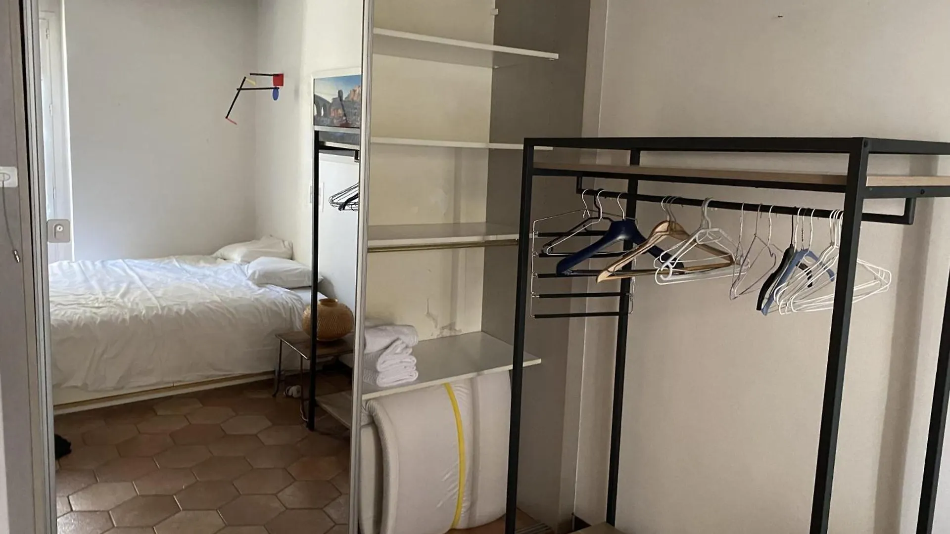Lovely Love Nest In The Marais Paris 0*,